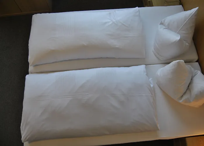 Heidenschanze Отель Дрезден