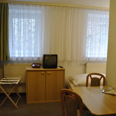 Heidenschanze Hotel 2*