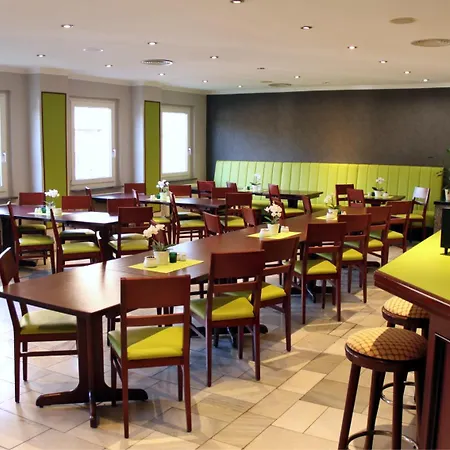 Heidenschanze Hotel 2*