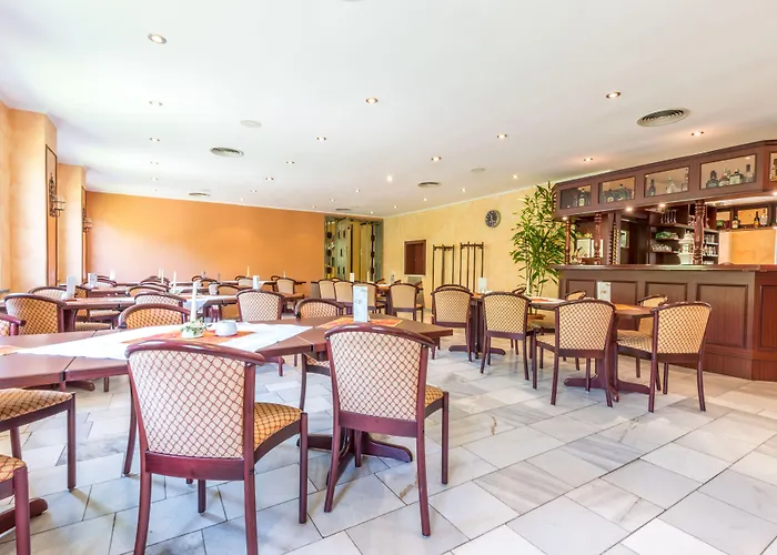 Heidenschanze Otel Dresden