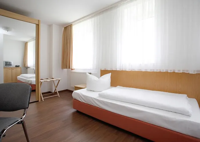 Otel Heidenschanze Dresden