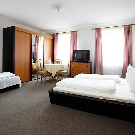 Hotel Heidenschanze 2*